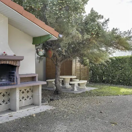 Maison Confortable A Plage, 6 Pers, Proche Centre Et Plages - Fr-1-521-108